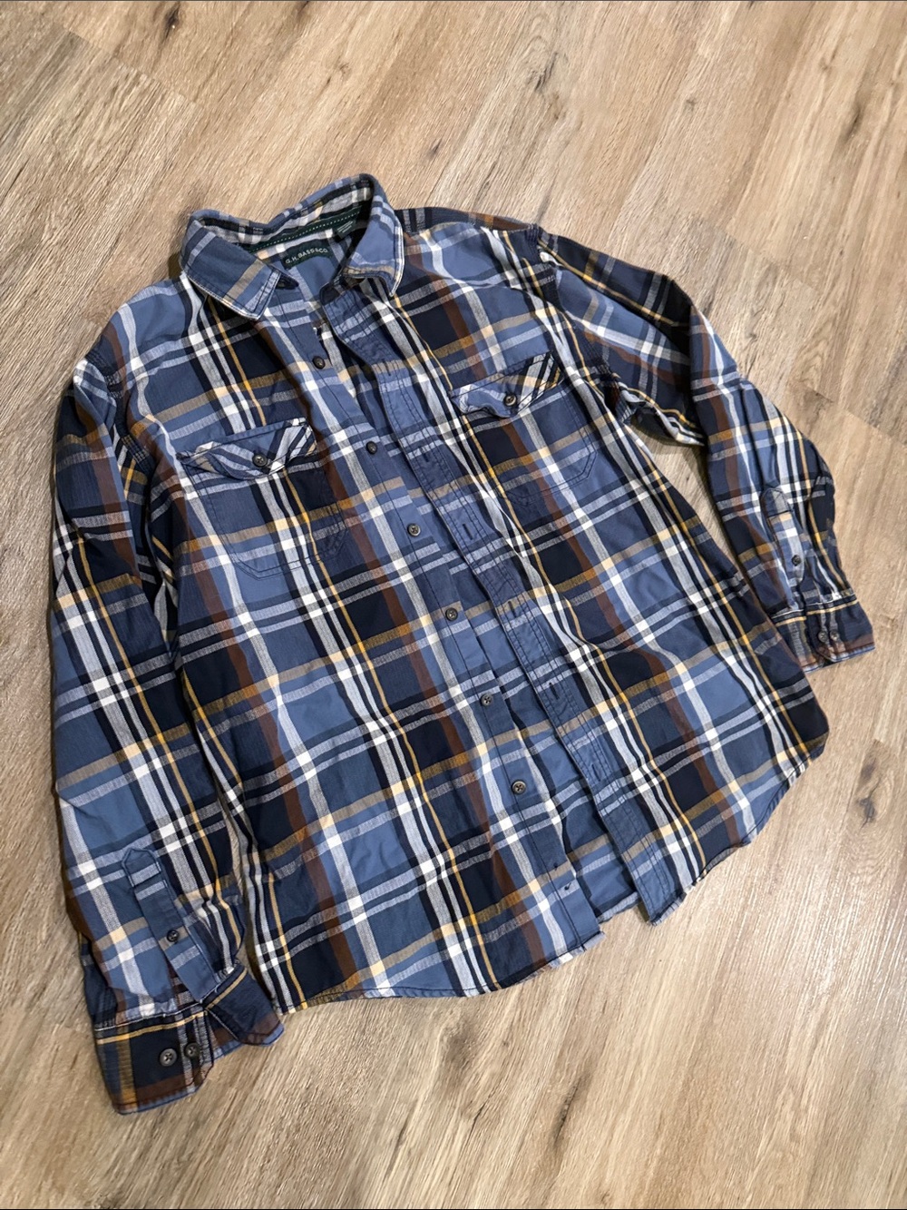 G.H. Bass & Co. Blue, Brown and White Plaid Button-Down Shirt Thick Cotton